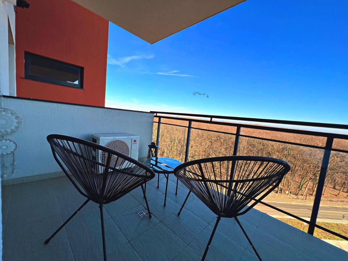 Panoramic Forest View Apartment Dumbravita (Timis) Exterior foto